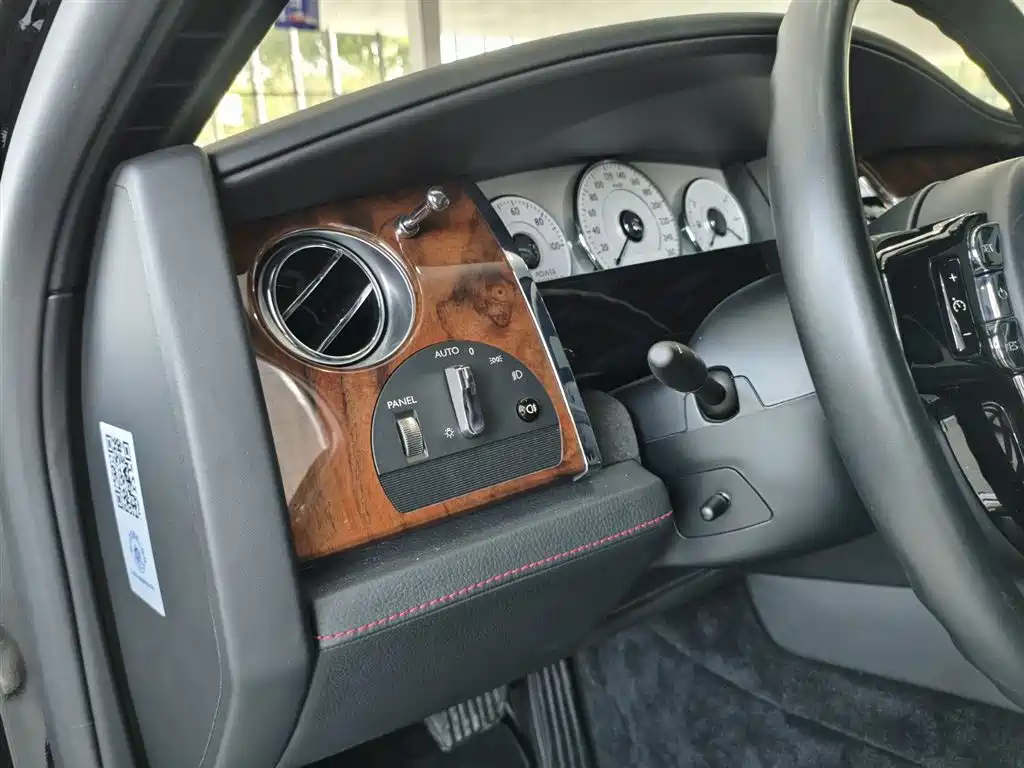Ghost 2014 6.6T extended version купить на сайте DeffCars