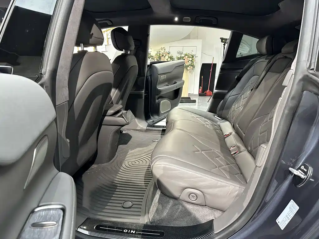 NIO ET7 2022 model 100kWh first edition купить на сайте DeffCars