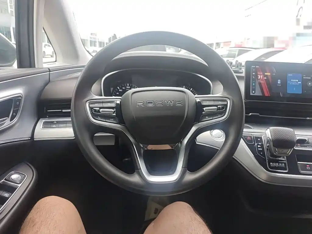 ROEWE iMAX8 2023 400TGI Comfort Edition купить на сайте DeffCars