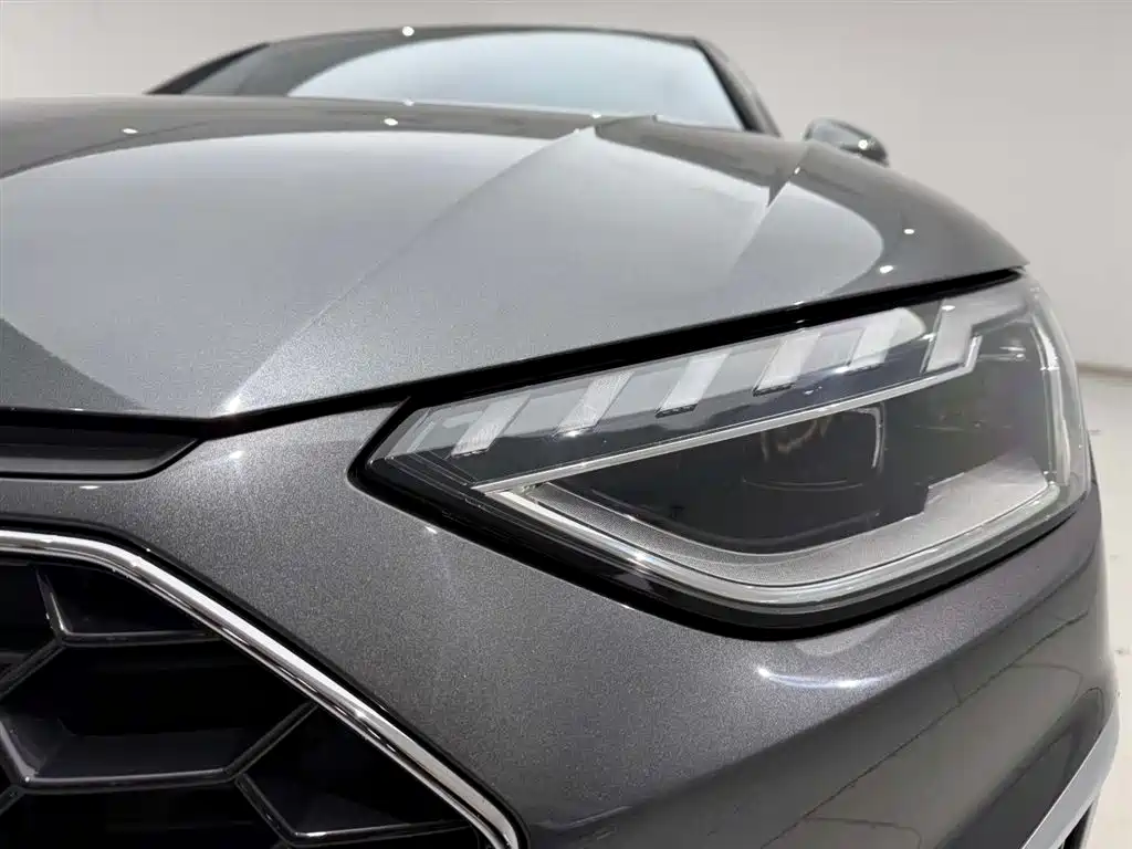Audi A4L 2023 40 TFSI Fashionable and Dynamic купить на сайте DeffCars