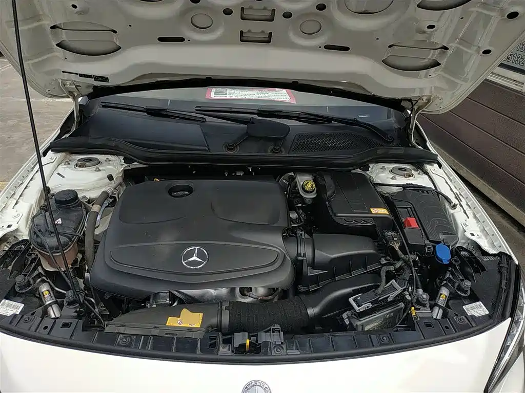 Mercedes-Benz GLA 2015 GLA 260 4MATIC sports model купить на сайте DeffCars