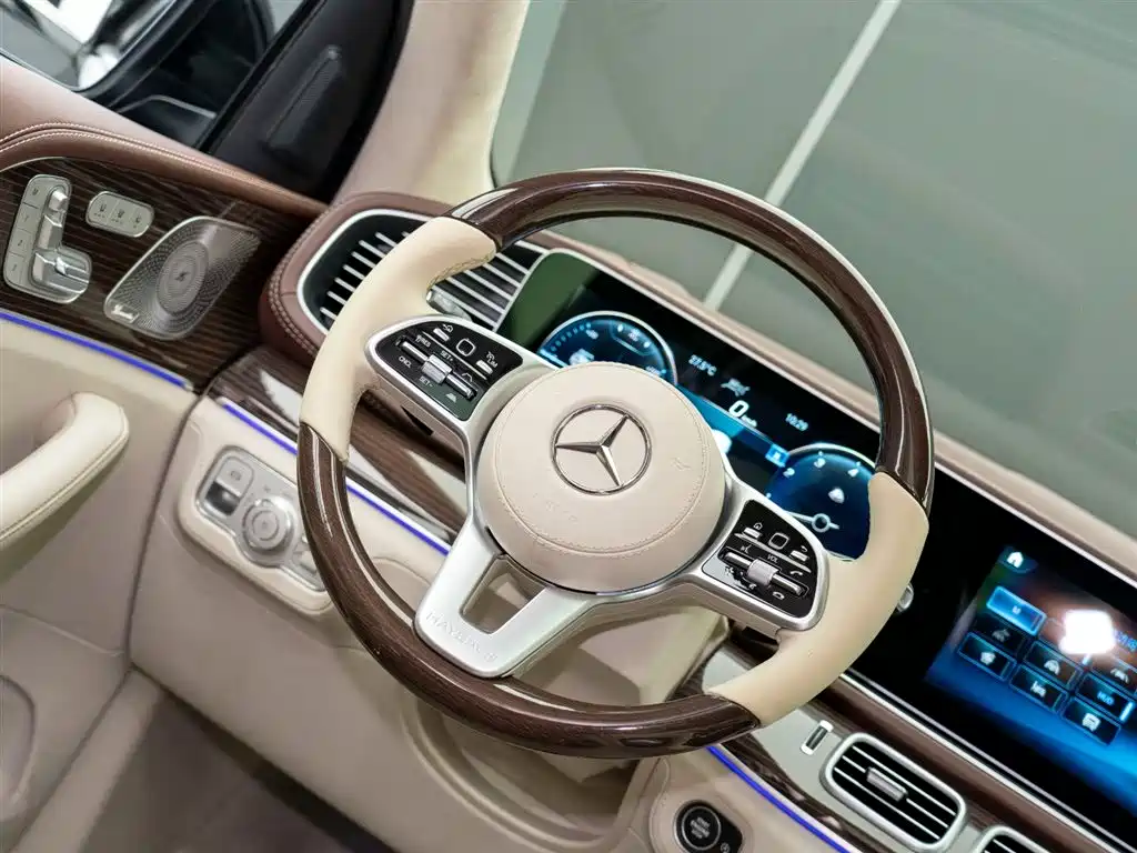Maybach GLS 2021 GLS 600 4MATIC Lile Edition купить на сайте DeffCars