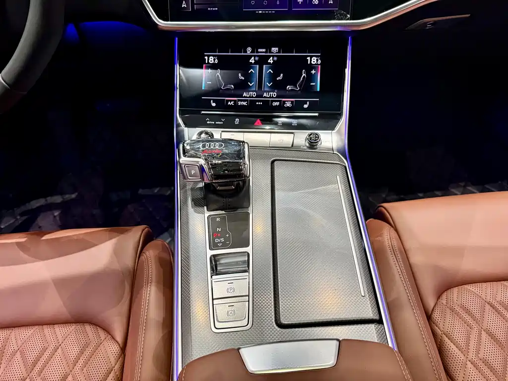 Audi A6L 2025 facelift 45 TFSI premium dynamic model купить на сайте DeffCars