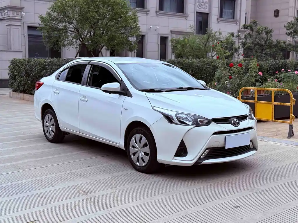 YARiS L 2020 1.5L CVT leading version купить на сайте DeffCars