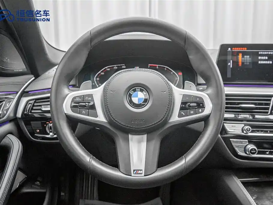 BMW 5 Series 2020 530Li Leading M Sports Package купить на сайте DeffCars