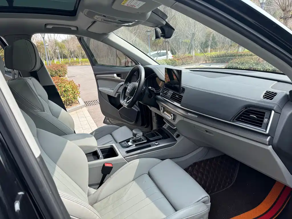 Audi Q5L 2022 40T luxury and dynamic model купить на сайте DeffCars
