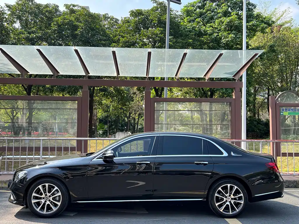 Mercedes-Benz E-Class 2016 E 200 L купить на сайте DeffCars