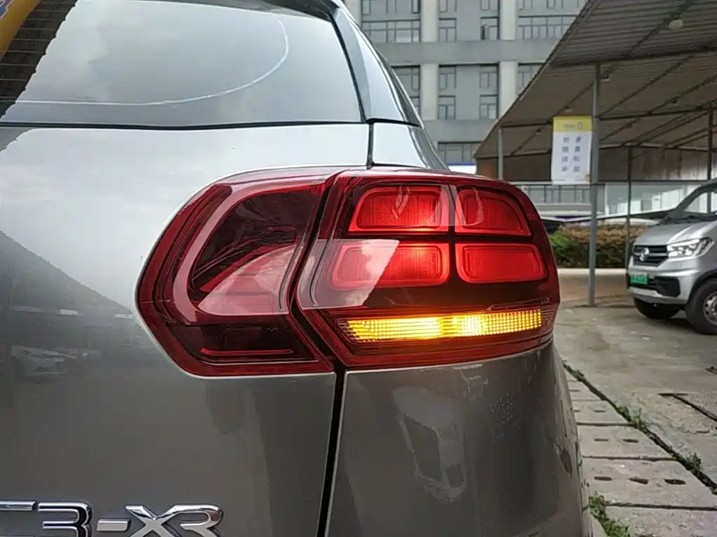 Citroen C3-XR 2019 190THP automatic crossover version купить на сайте DeffCars