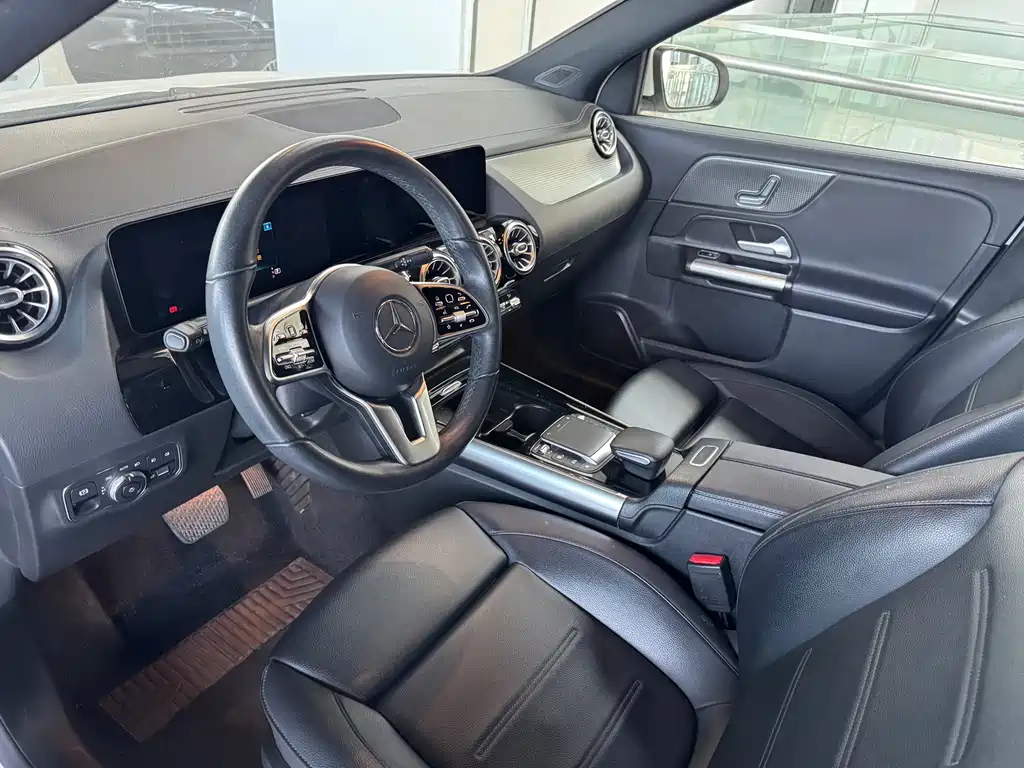 Mercedes-Benz GLA 2020 GLA 200 купить на сайте DeffCars