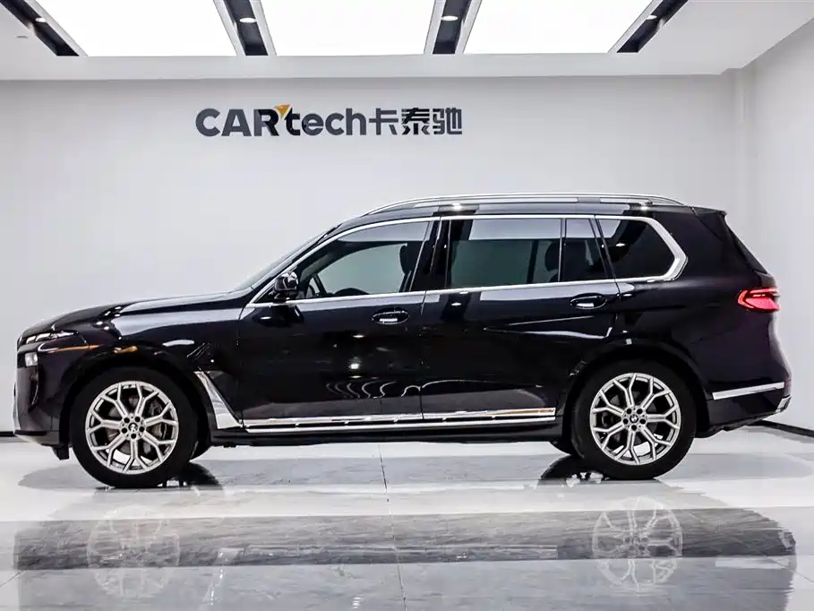 BMW X7 2023 xDrive40i Leading Luxury Package купить на сайте DeffCars