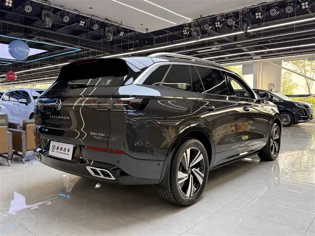 Lanxun 2023 380TSI four-wheel drive R-Line cruise version купить на сайте DeffCars