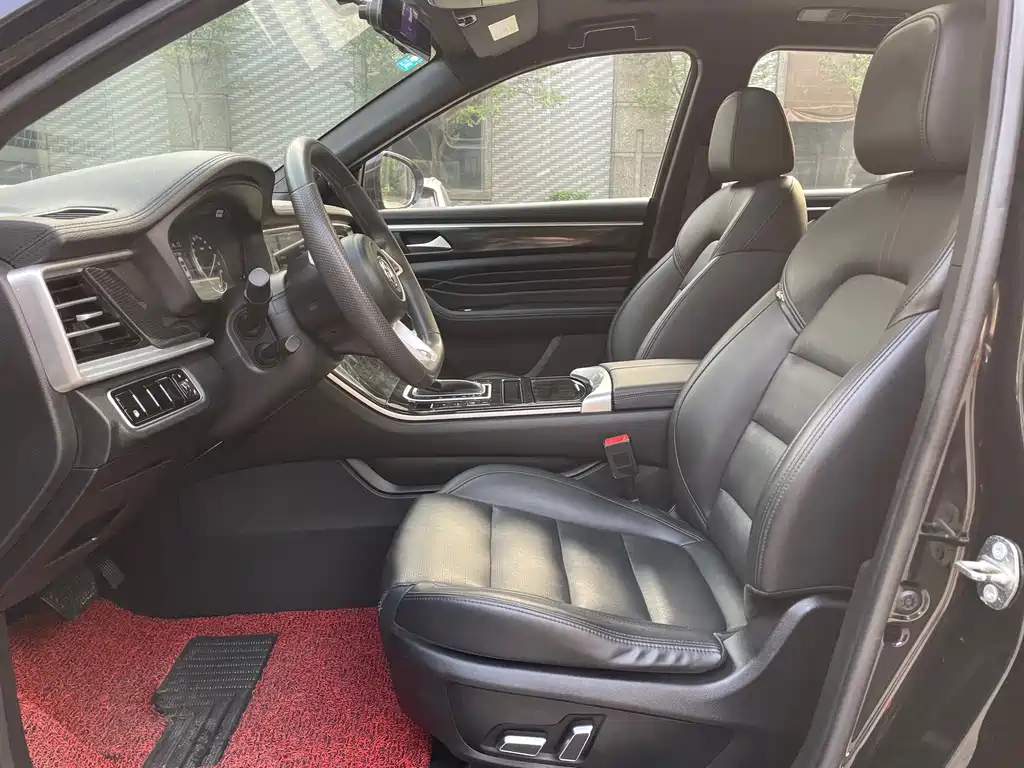 Fengguang ix7 2020 2.0TGDI automatic two-wheel drive urban luxury edition купить на сайте DeffCars