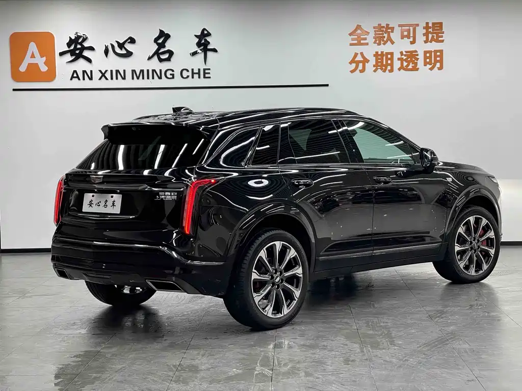Cadillac XT5 2025 2.0T Platinum model купить на сайте DeffCars