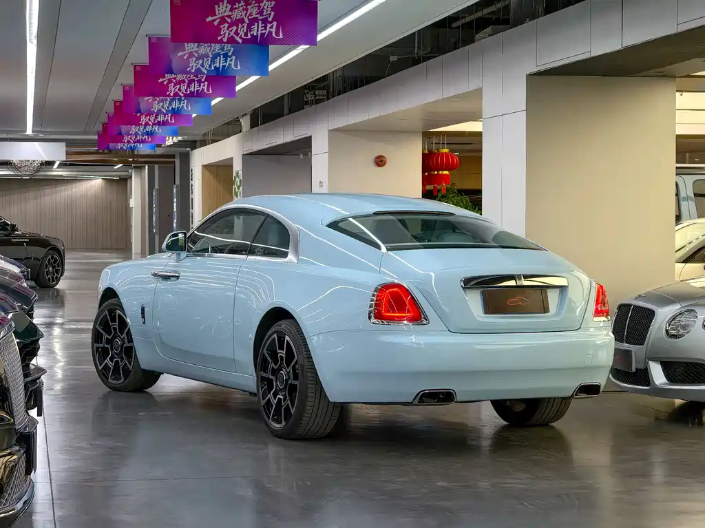 Phantom 2013 6.6T standard model купить на сайте DeffCars