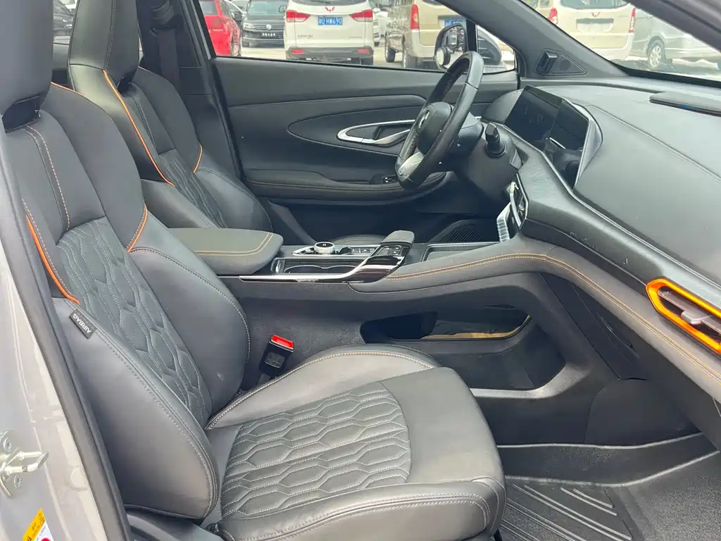 Changan UNI-T 2023 second generation 1.5T premium model купить на сайте DeffCars