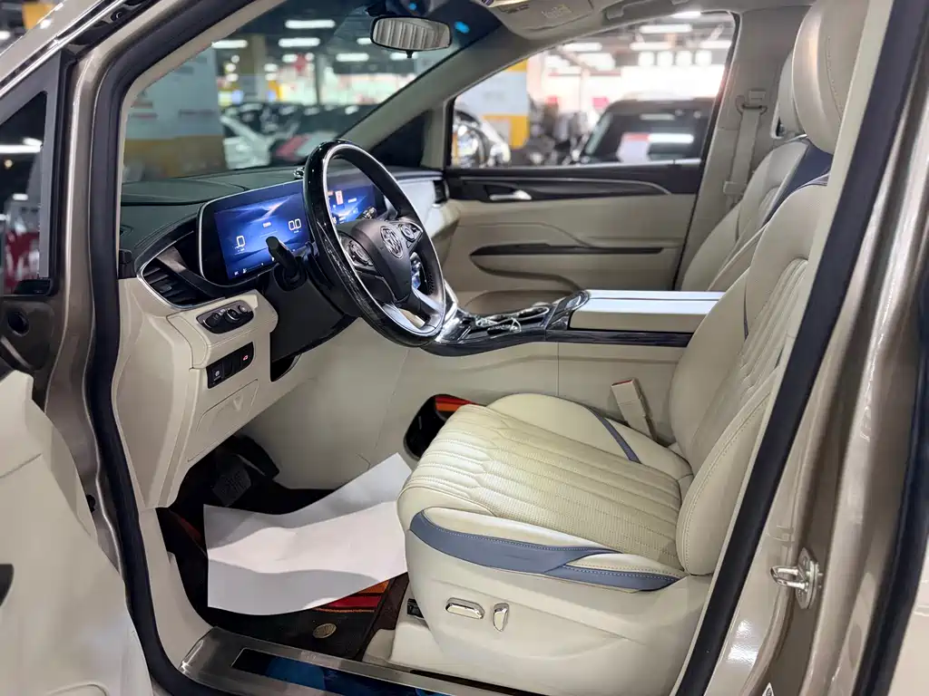 Buick GL8 2023 ES Lu Zun Comfort Type купить на сайте DeffCars
