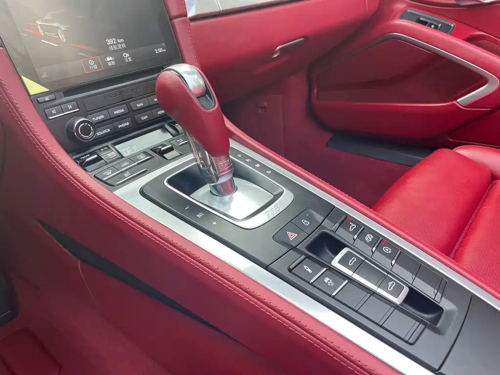 Porsche 718 2016 Boxster 2.0T купить на сайте DeffCars