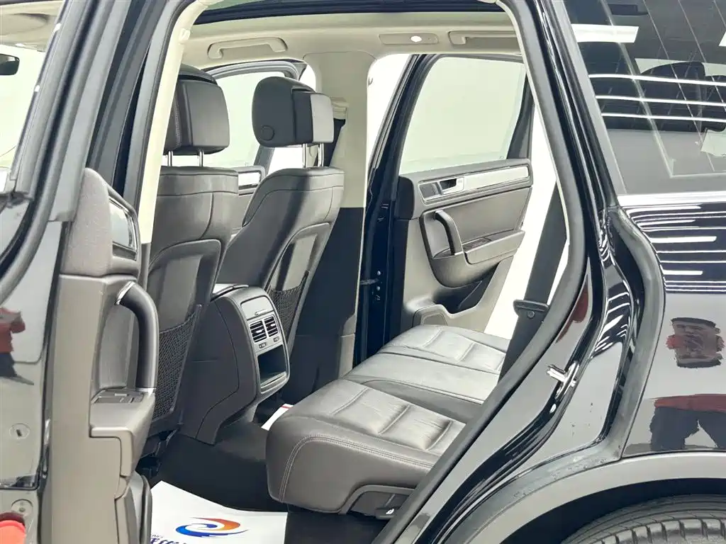 Touareg 2017 3.0TSI Extended Edition купить на сайте DeffCars