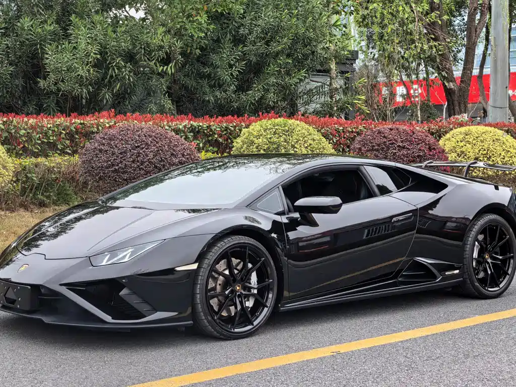 Huracán 2020 Huracán EVO RWD купить на сайте DeffCars