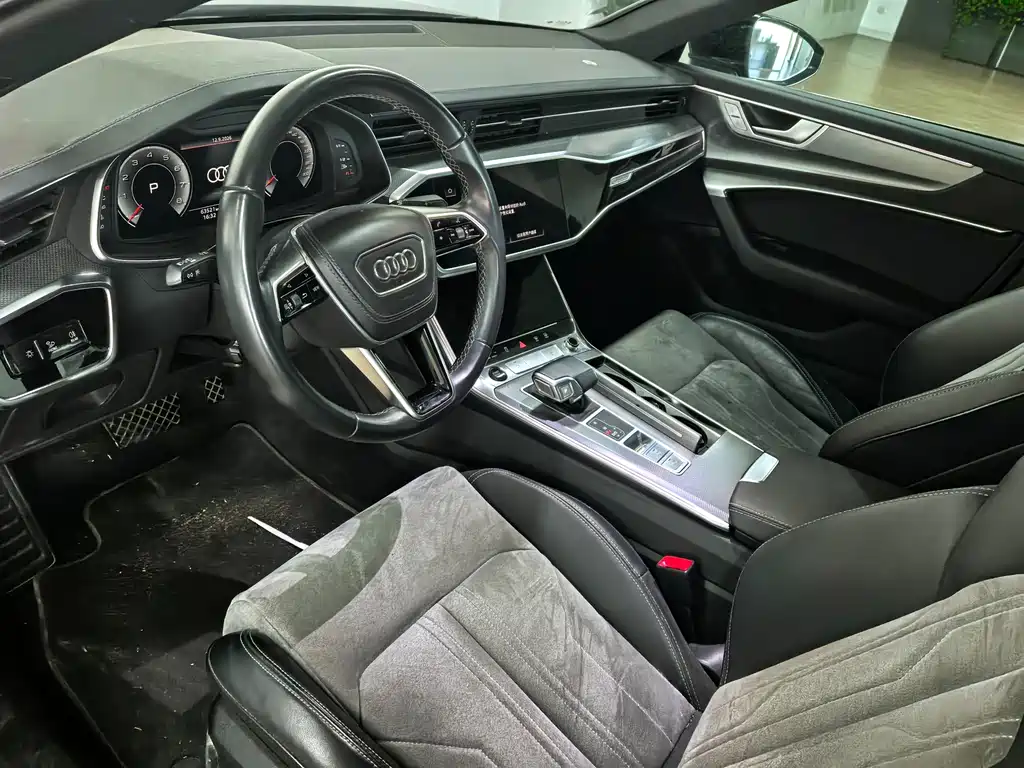 Audi A6L 2024 40 TFSI luxury and dynamic model купить на сайте DeffCars