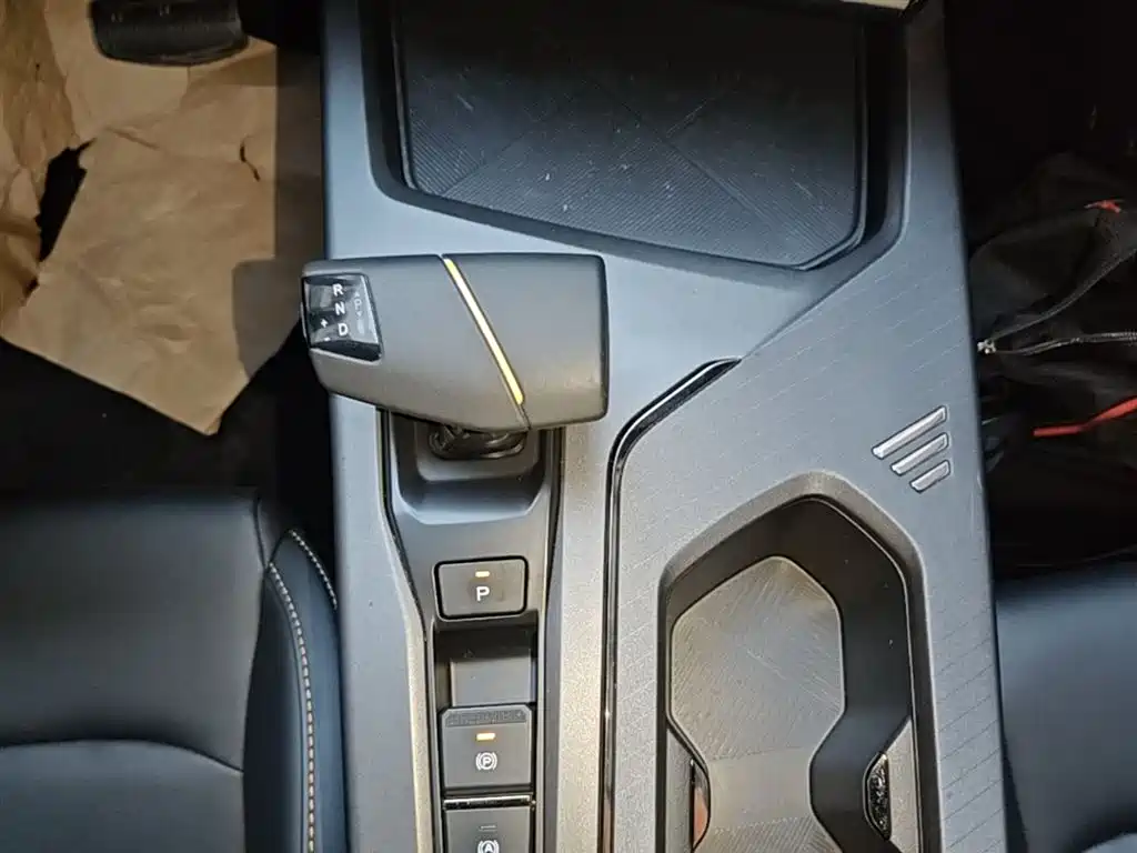 Changan Auchan X5 PLUS 2023 facelift 1.5T DCT Excellent model купить на сайте DeffCars