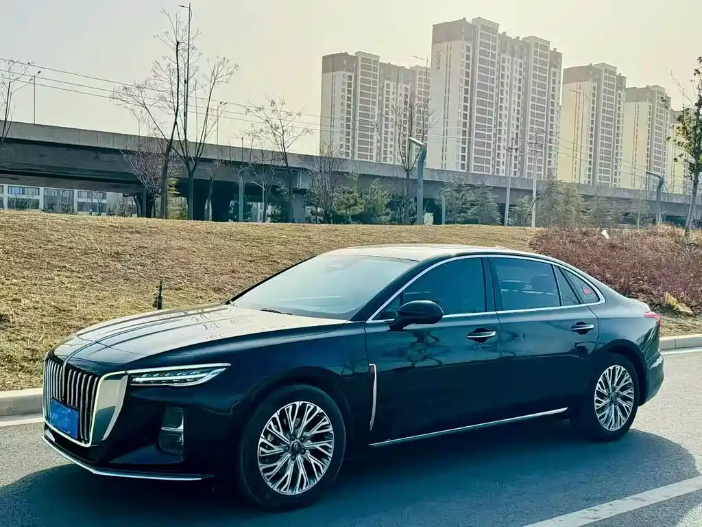 Hongqi H5 2023 2.0T Automatic Zhilianqichang Edition купить на сайте DeffCars