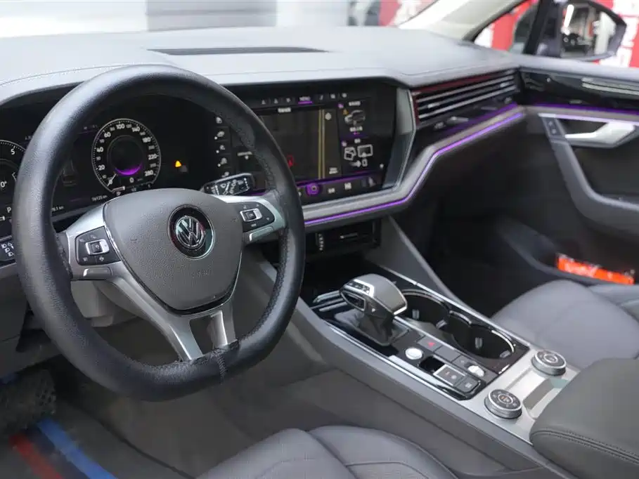 Touareg 2019 3.0TSI Ruifeng Edition National VI купить на сайте DeffCars