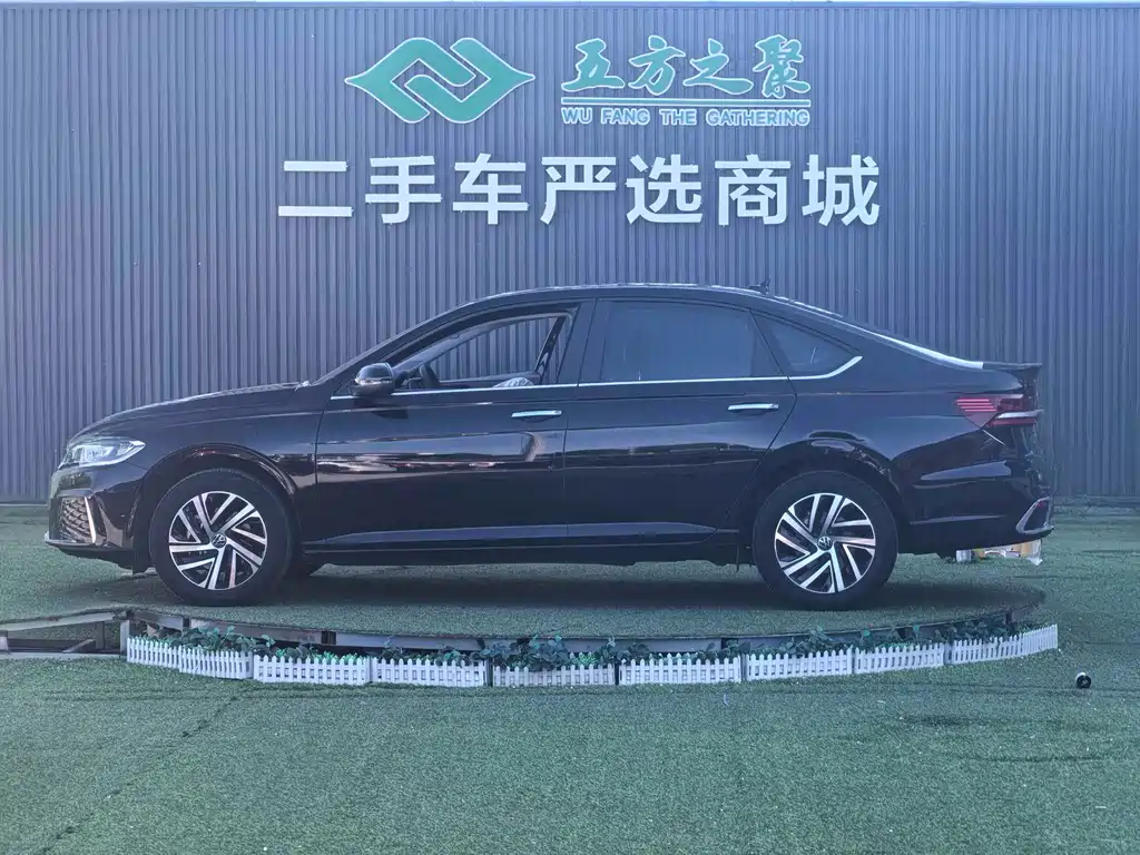 Lavida 2024 300TSI DSG Starry Sky Full Edition купить на сайте DeffCars