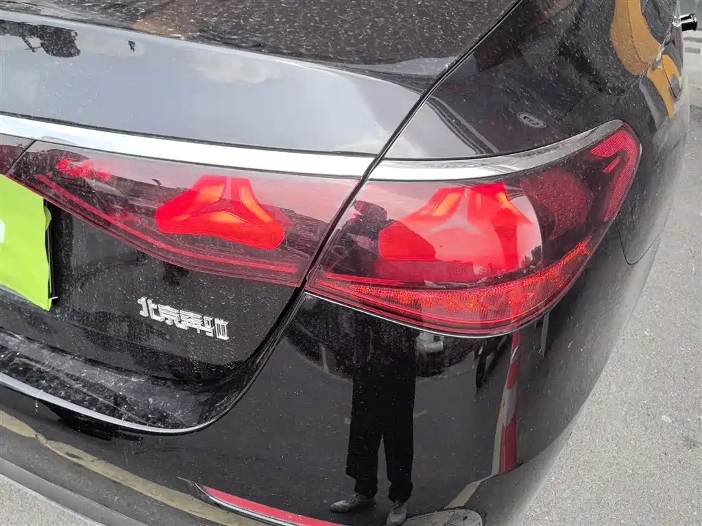 Mercedes-Benz E-Class New Energy 2024 E 350 e L plug-in hybrid sedan купить на сайте DeffCars