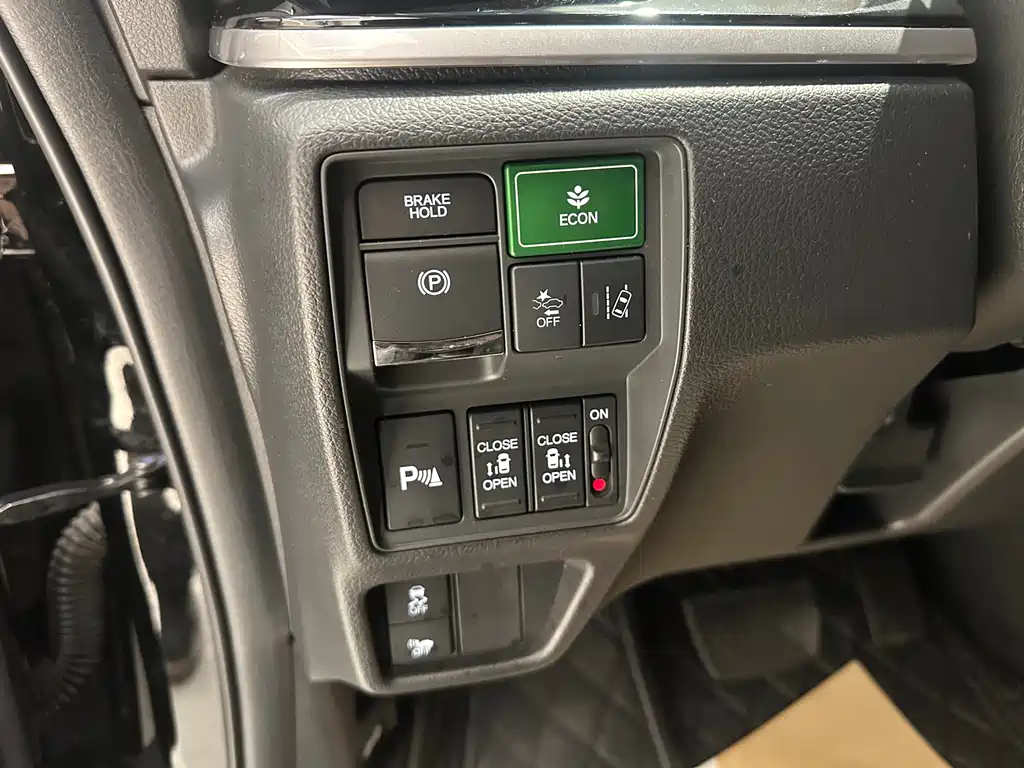Alison 2019 2.0L Hybrid Deluxe Edition купить на сайте DeffCars