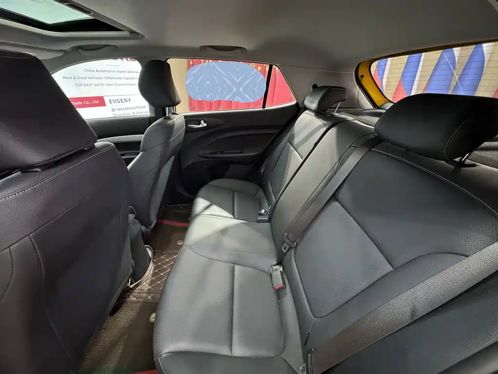Yipao 2021 1.4L CVT Fun Sunroof Model купить на сайте DeffCars