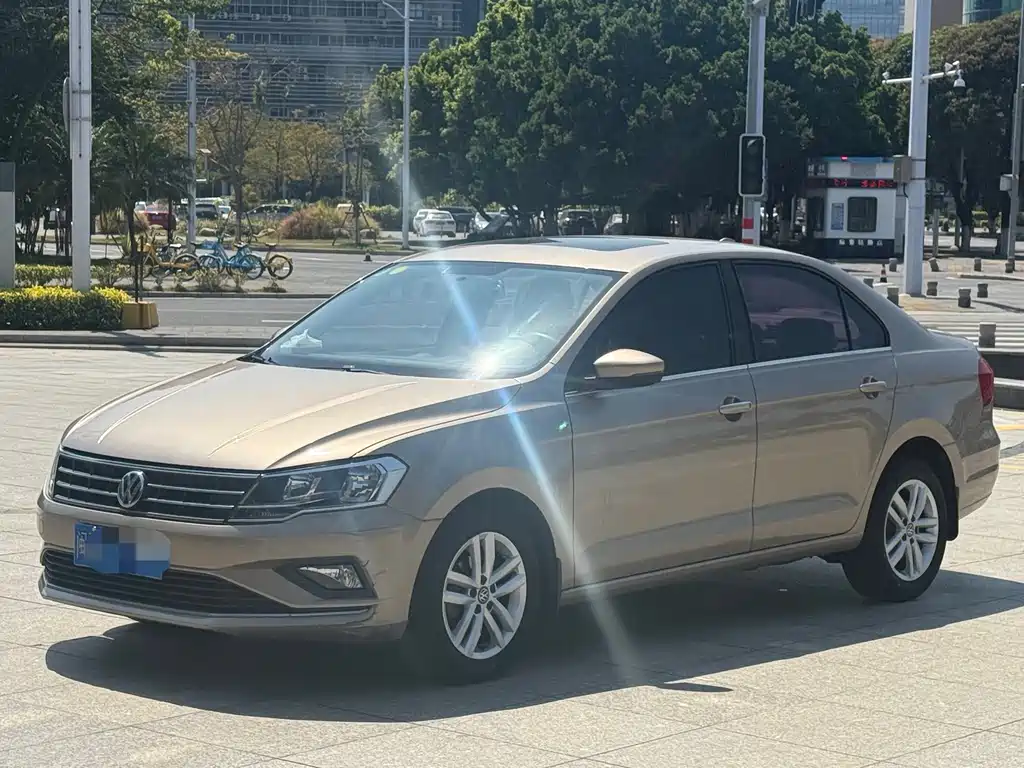 Jetta 2017 1.5L automatic comfort model купить на сайте DeffCars