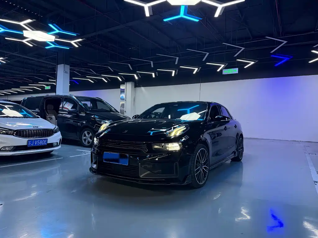 Lynk & Co 03 2021 03+ 2.0TD Automatic Wind Control Edition купить на сайте DeffCars