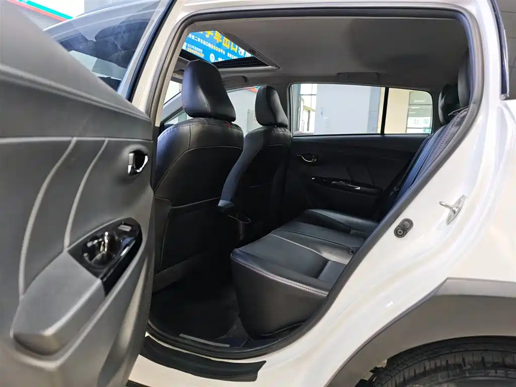 YARiS L Zhixuan 2021 Zhixuan X 1.5L CVT Premium Edition купить на сайте DeffCars