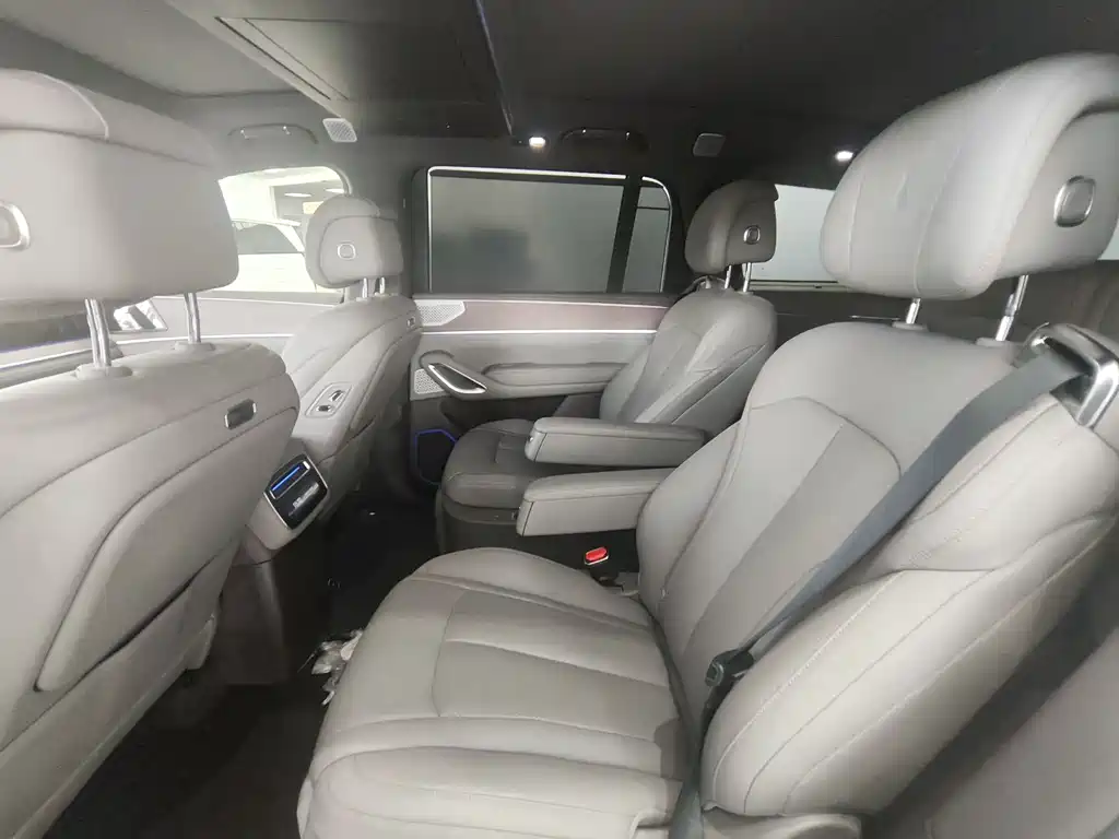Denza N9 2025 flagship model купить на сайте DeffCars