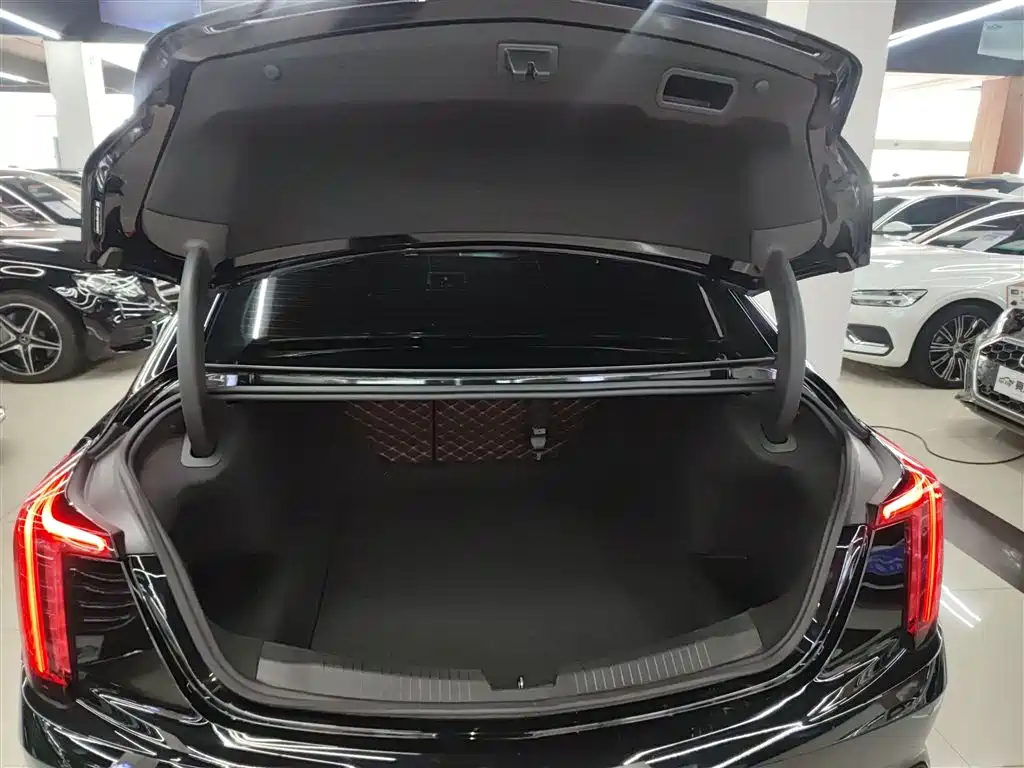 Cadillac CT5 2022 28T luxury model (standard version) купить на сайте DeffCars