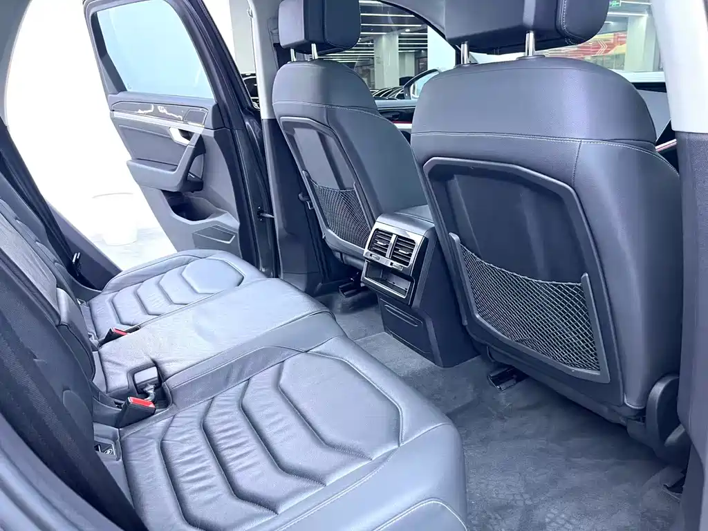 Touareg 2021 2.0TSI Ruishang Edition купить на сайте DeffCars
