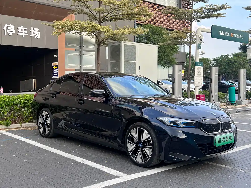 BMW i3 2023 eDrive 40L Night Sports Package купить на сайте DeffCars