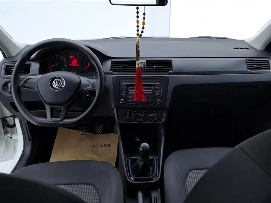 Santana 2021 1.5L Manual Fashion Edition купить на сайте DeffCars