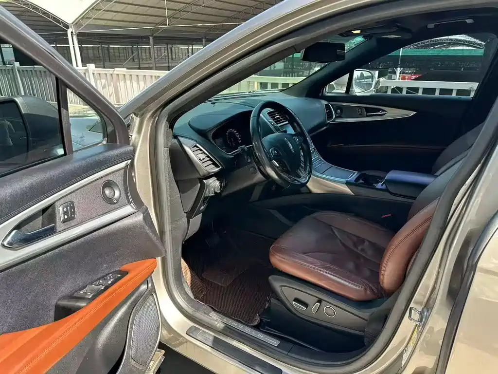 Lincoln MKX 2015 2.0T four-wheel drive premium version купить на сайте DeffCars