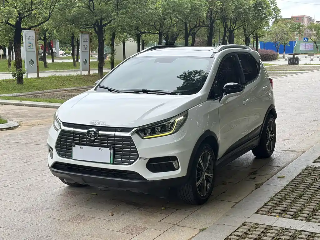 Yuan New Energy 2019 EV535 High Energy Pilot Edition купить на сайте DeffCars