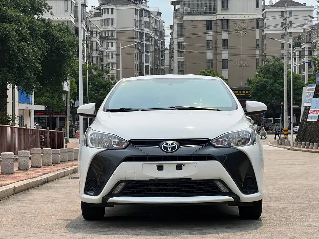 YARiS L Zhixuan 2022 model Zhixuan X 1.5L CVT leading PLUS version купить на сайте DeffCars