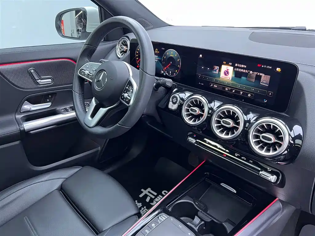 Mercedes-Benz GLA 2020 GLA 200 купить на сайте DeffCars