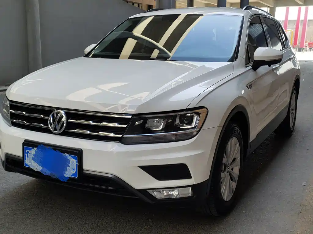 Tiguan L 2017 330TSI automatic two-wheel drive fashion version купить на сайте DeffCars