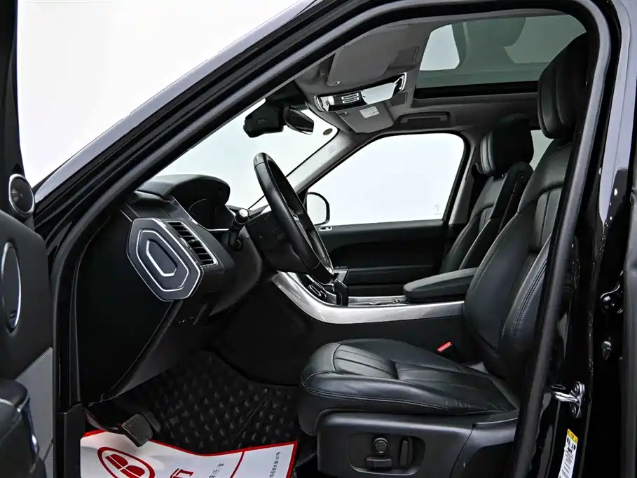 Range Rover Sport New Energy 2020 P400e SE купить на сайте DeffCars