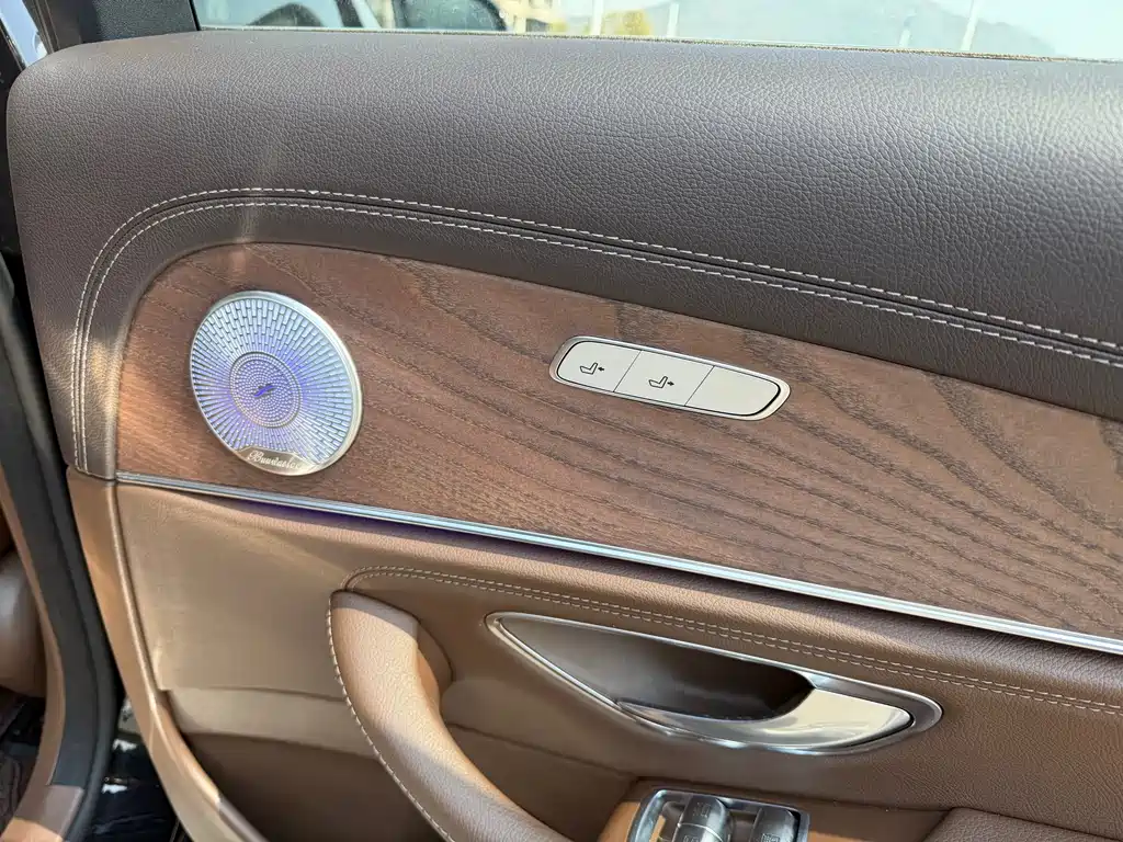 Mercedes-Benz E-Class 2022 E 260 L Sports купить на сайте DeffCars