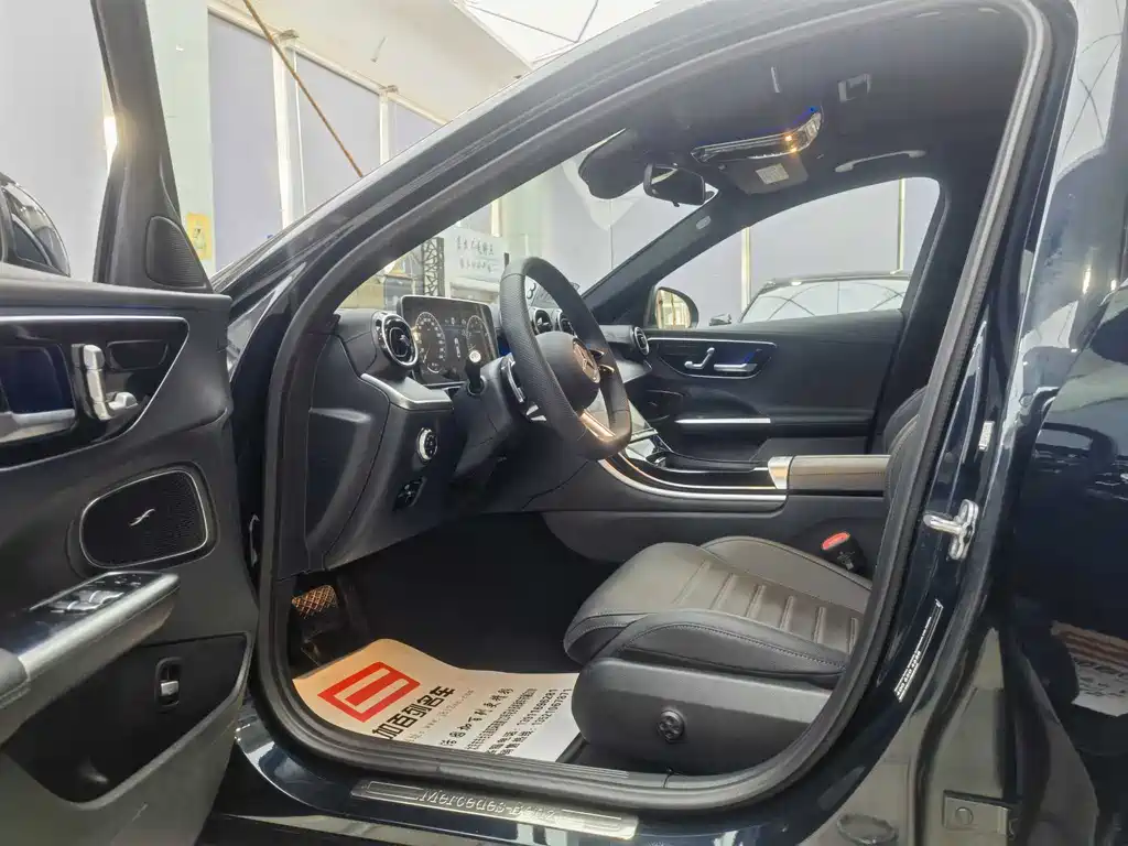 Mercedes-Benz C-Class 2024 C 200 L Sports Edition купить на сайте DeffCars