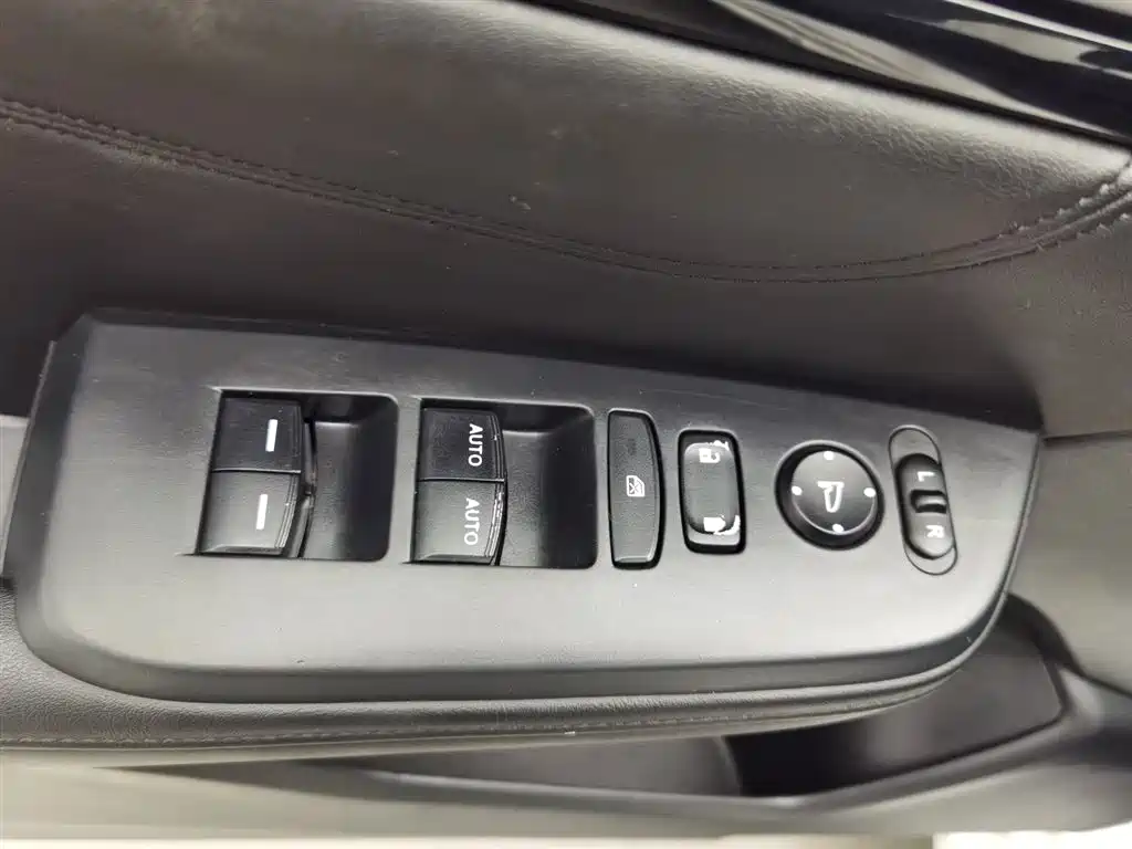 Lingpai 2022 180Turbo CVT Deluxe Edition купить на сайте DeffCars