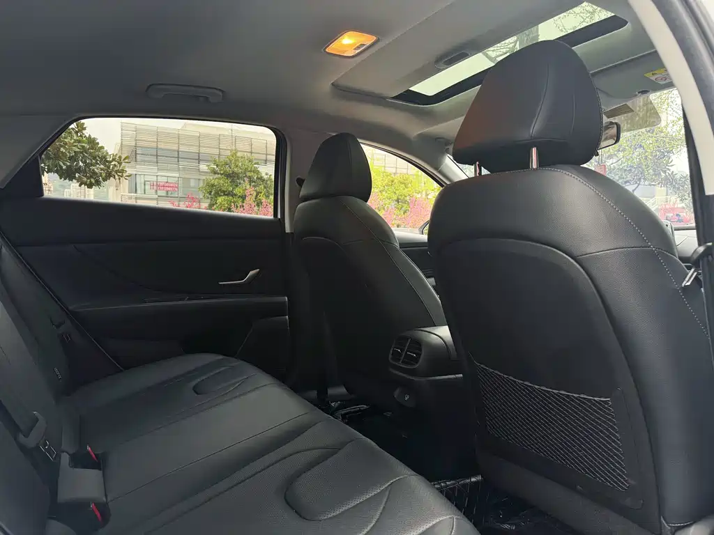 Elantra 2023 1.5L CVT GLX Elite Edition купить на сайте DeffCars