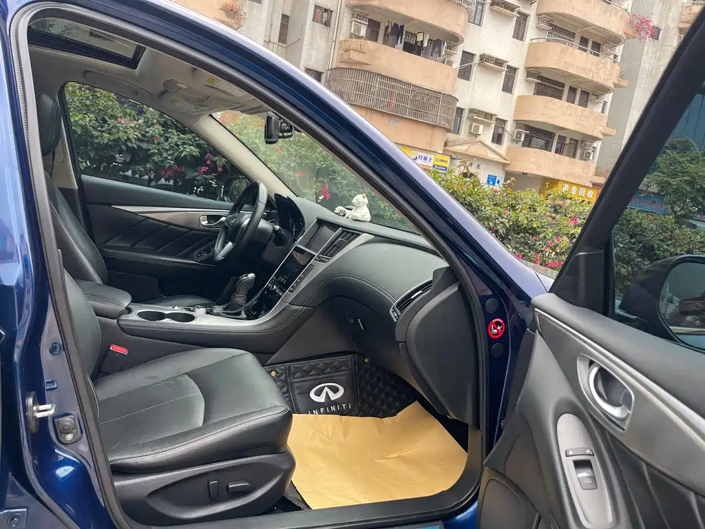Infiniti Q50L 2018 2.0T Yixiang Edition National V купить на сайте DeffCars